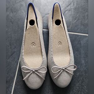 Rothys Platinum Metallic Ballet Flats 7.5